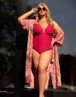 Ολόσωμο Μαγιό Plus Size – Άνεση, Στήριξη & Σμίλευση για Κάθε Καμπύλη Ολόσωμο Μαγιό Plus Size – Άνεση, Στήριξη & Σμίλευση για Κάθε Καμπύλη